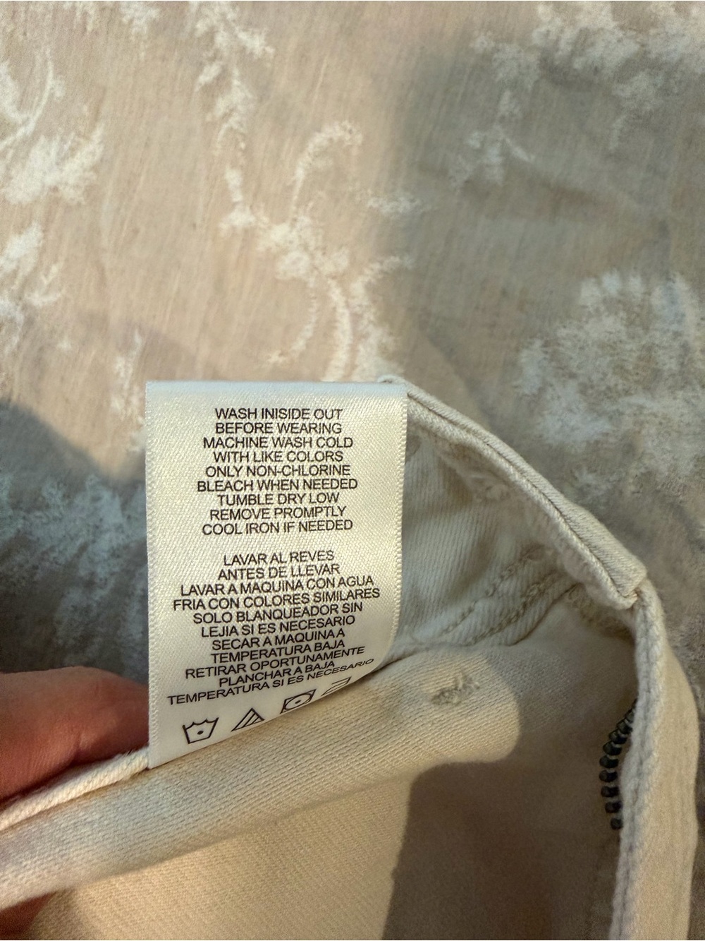 Every High-Rise Cropped Jeans in Cream, Size 12 - Picture 11 of 12